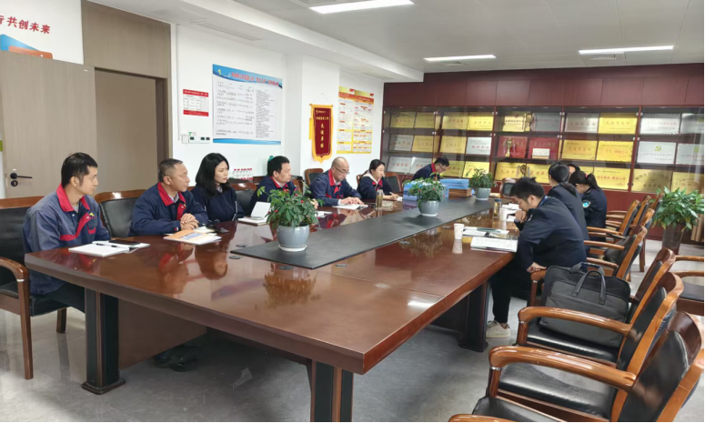 市卫生监督所到熊猫体育首页开展专项检查