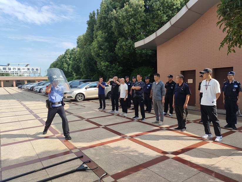 熊猫体育首页参加经开区公开分局反恐应急演练