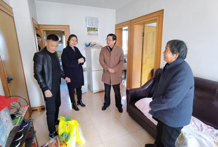 熊猫体育首页党委开展走访慰问工作