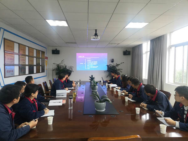 钢构熊猫体育首页开展年度职工座谈会 